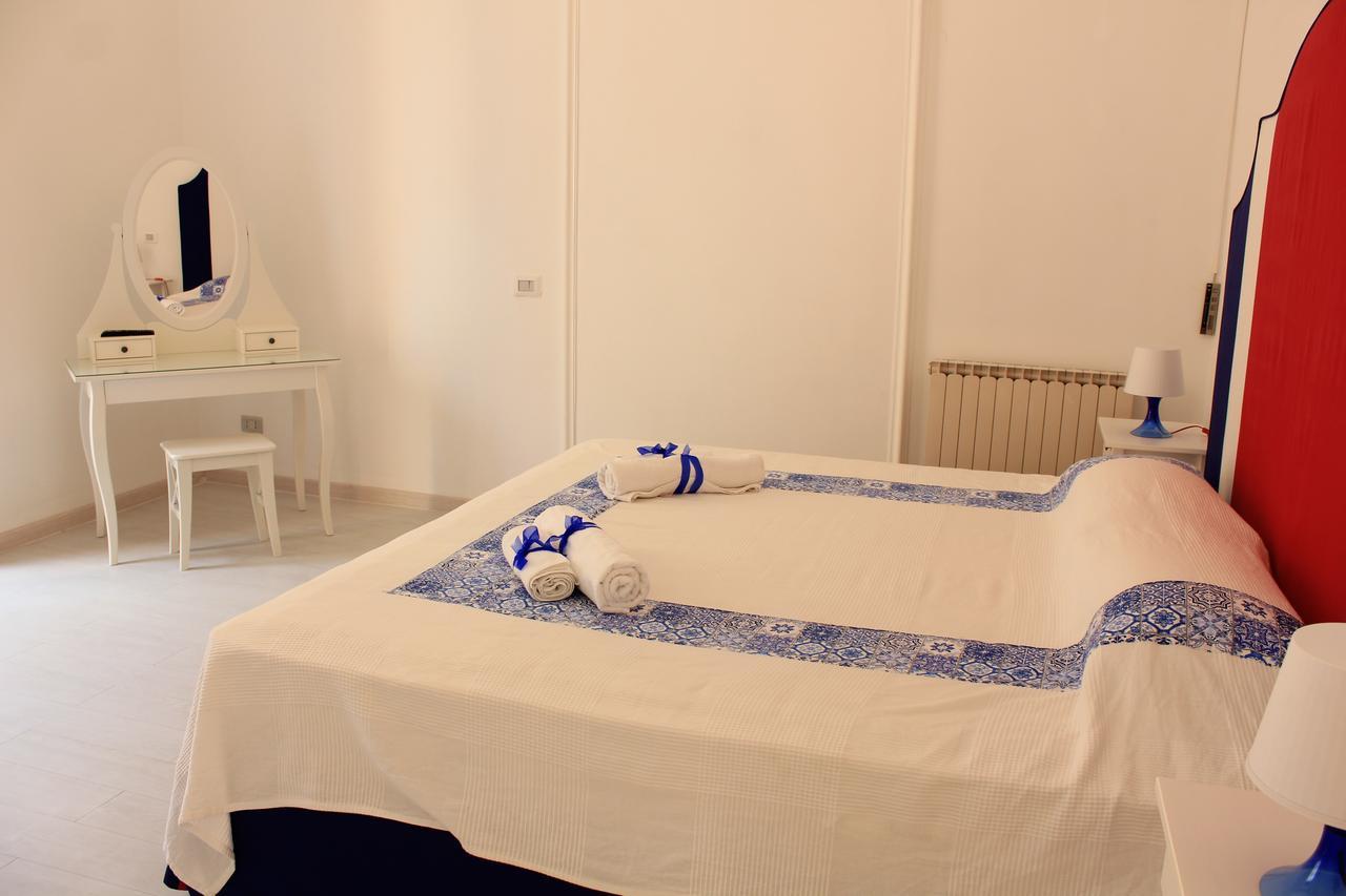 פורמיה B&B Vitruvio Suites חדר תמונה