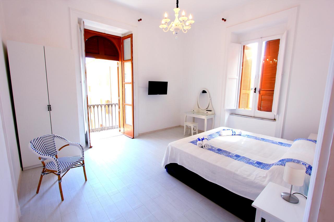 פורמיה B&B Vitruvio Suites מראה חיצוני תמונה